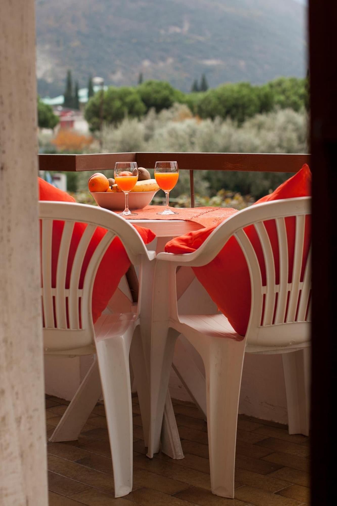 Apartament Casa Lucia Torbole Sul Garda Pokój zdjęcie